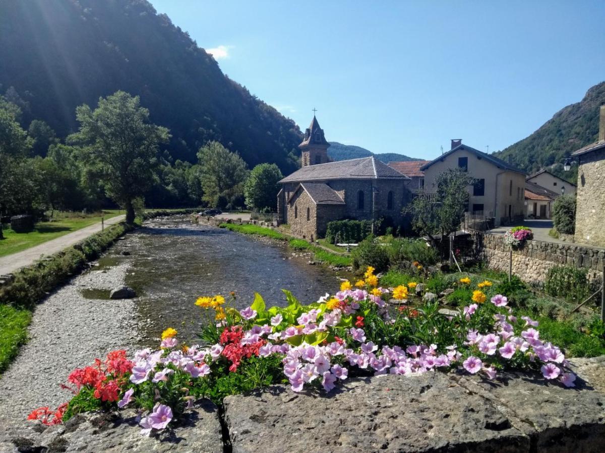 Apartament Le Nopal Bleu Tarascon-sur-Ariège Zewnętrze zdjęcie