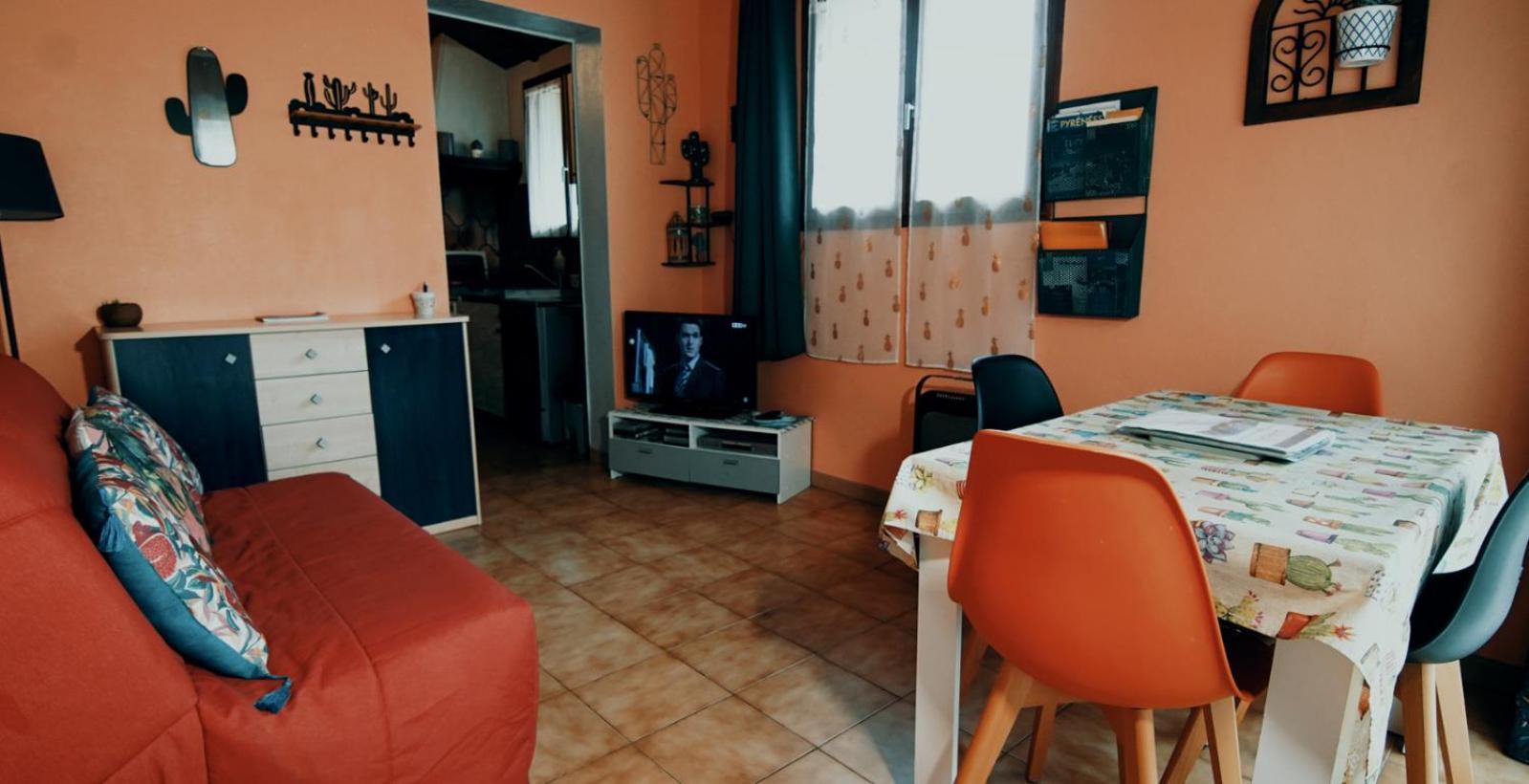 Apartament Le Nopal Bleu Tarascon-sur-Ariège Zewnętrze zdjęcie